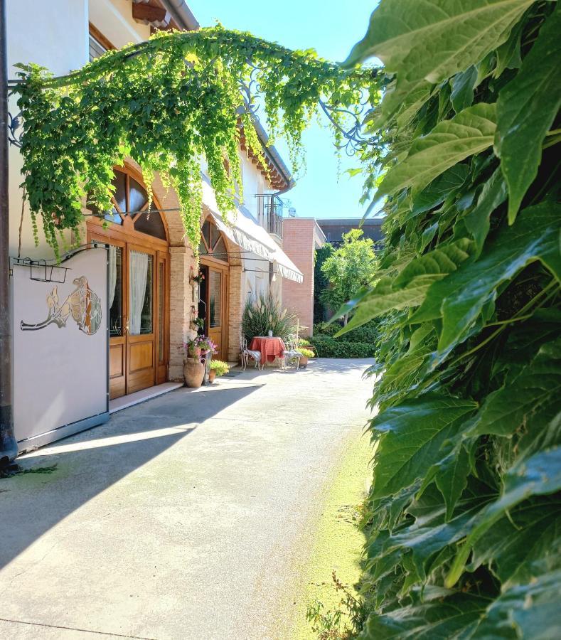 Agriturismo Melo In Fiore Con Camere E Colazioni Nella Zona Del Prosecco Docg Asolo Мазер Экстерьер фото